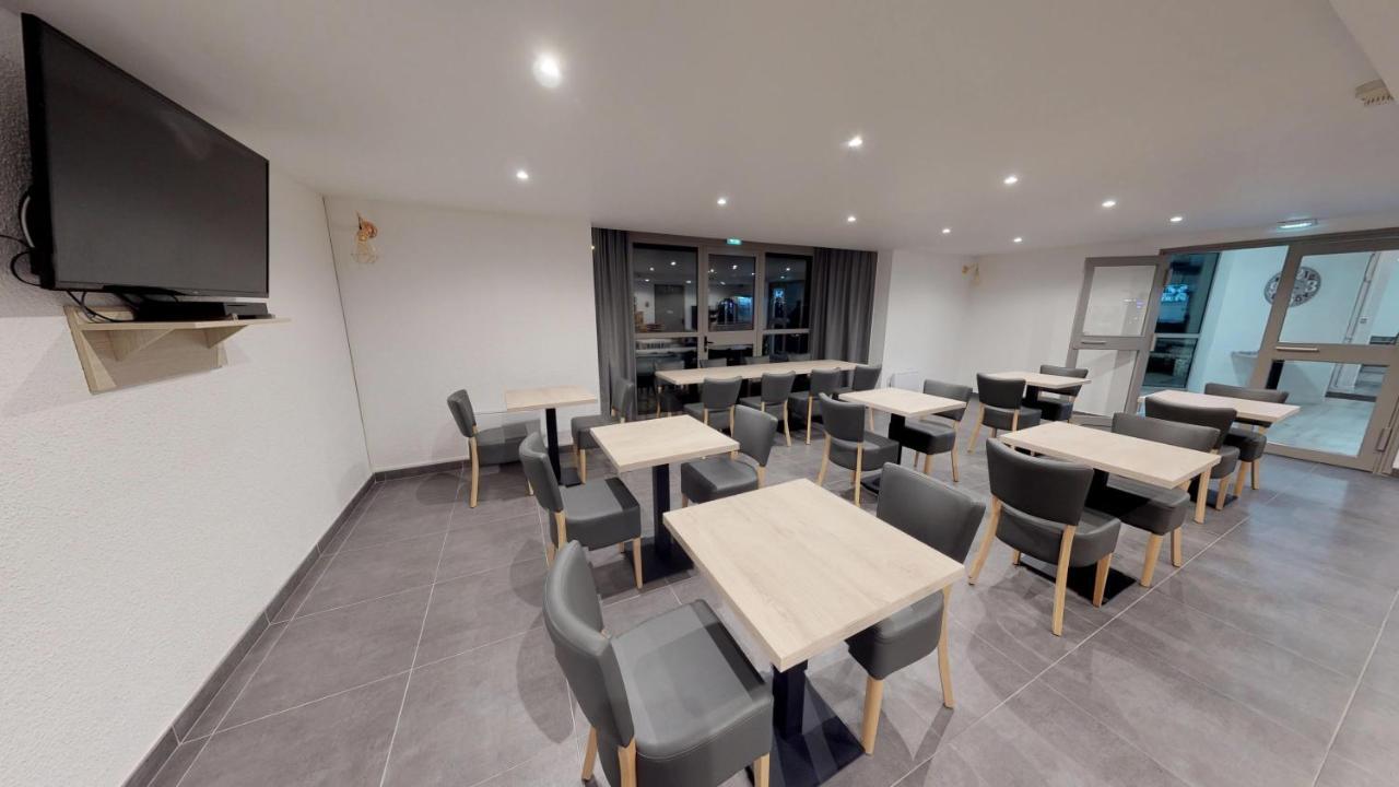 Hotel Du Stade Ex Kyriad Direct Lille Est Stade Pierre Mauroy فيلنوف داسك المظهر الخارجي الصورة